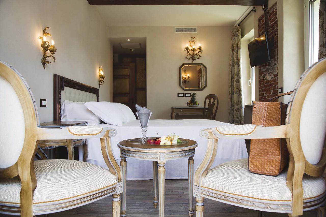 Boutique Hotel Elvezia Stresa Luaran gambar